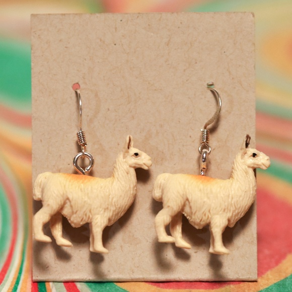 ๐ฆ Llama Spirit Animal Earrings ๐ฆ - Picture 1 of 1